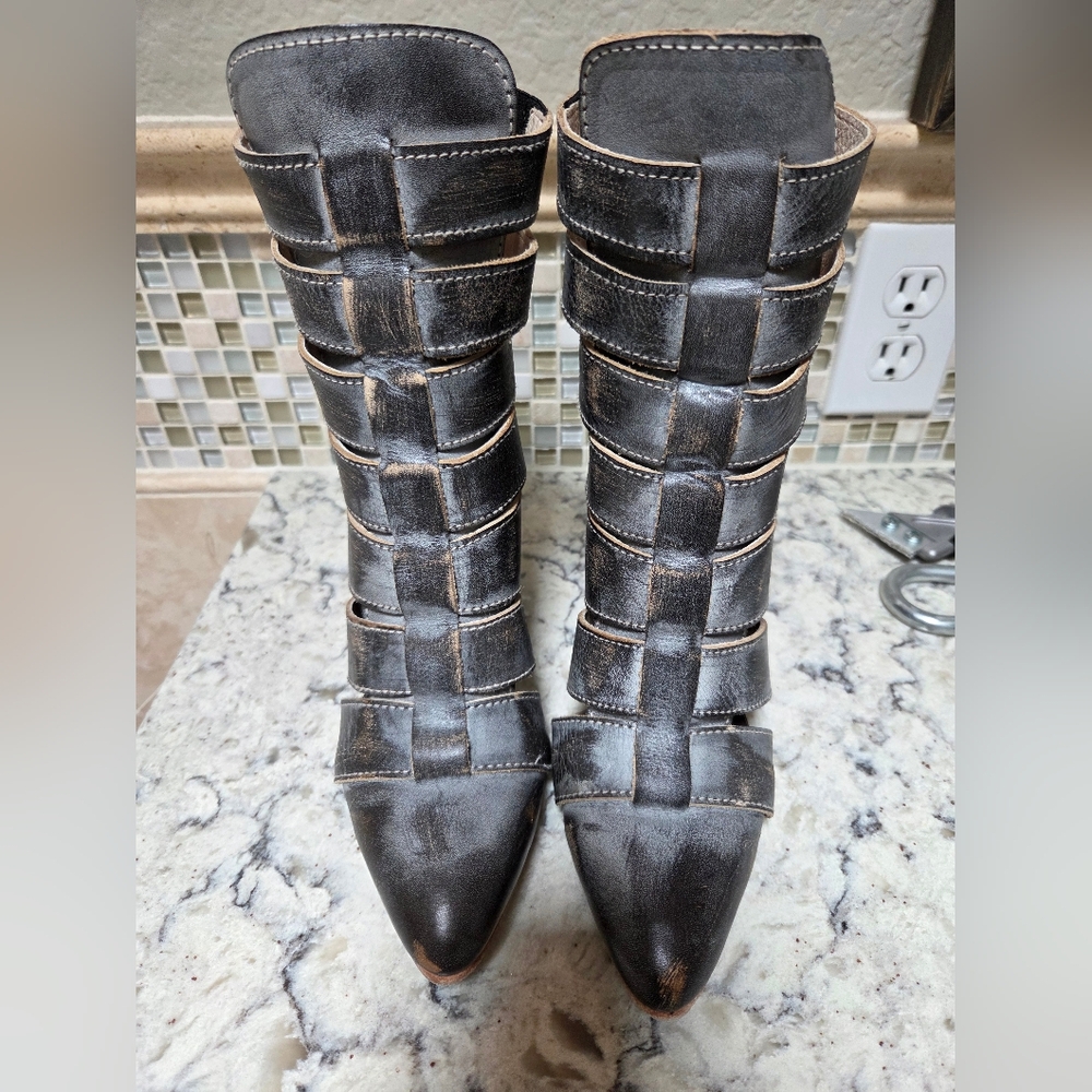 Freebird Jagger Size 6